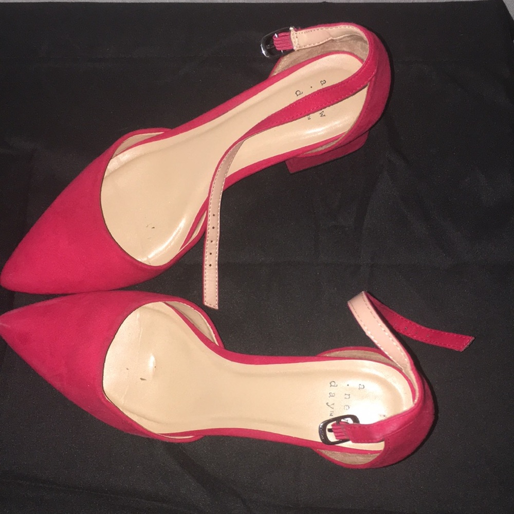 Red heels 👠
